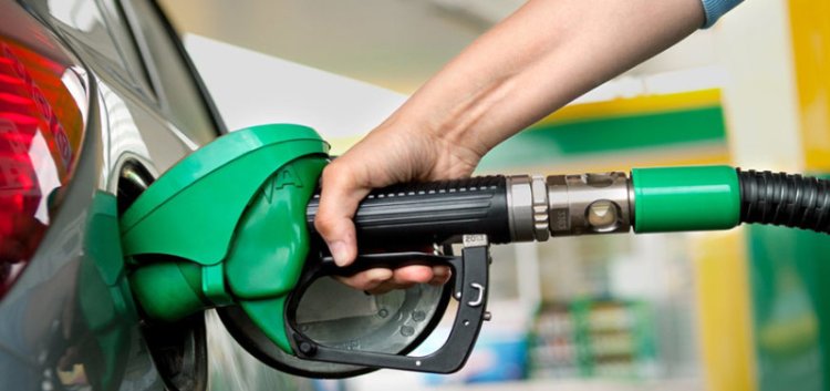 Gasolina mais barata como média de preço ficou em 5,89 por litro.