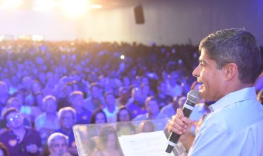 ACM Neto provoca Jerônimo após petista não confirmar participação em debates: "Tem medo de encarar o embate direto"