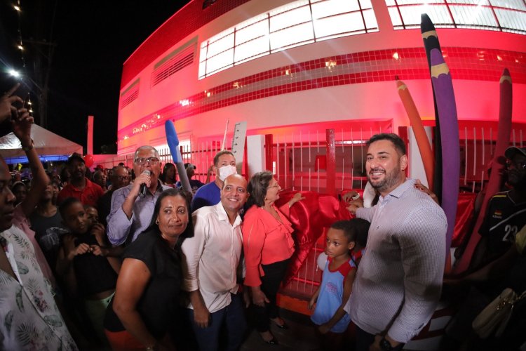 Prefeita Nilza da Mata entrega nova Escola Orlando Spínola, em Araçatiba 